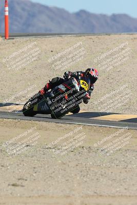 media/Oct-05-2025-CVMA (Sun) [[beeef4f201]]/Race 15-Amateur Formula Middleweight/